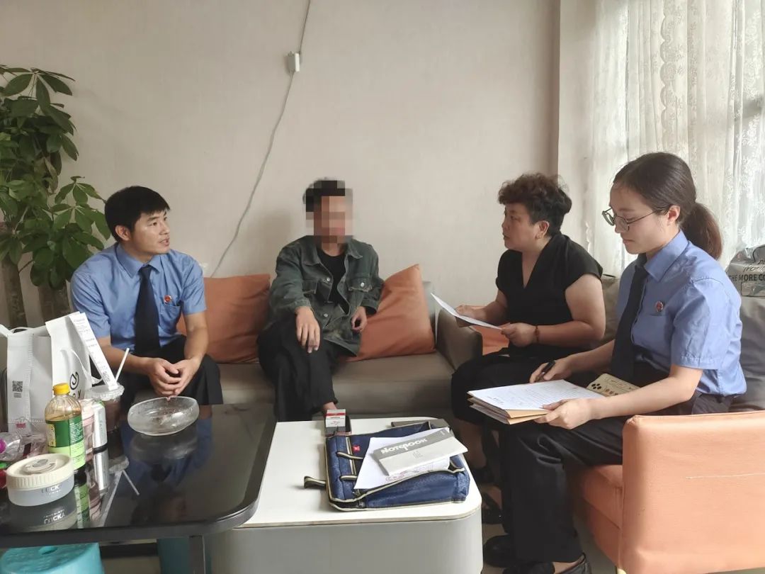 ���커�����������+���ᡱЯ��ά���¾�ҵ��̬�Ͷ��ߺϷ�Ȩ��