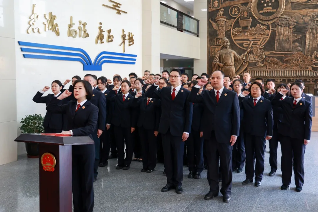 ����������ʹ���ڼ硪�������м��Ժ�����ܷ�������ʽ